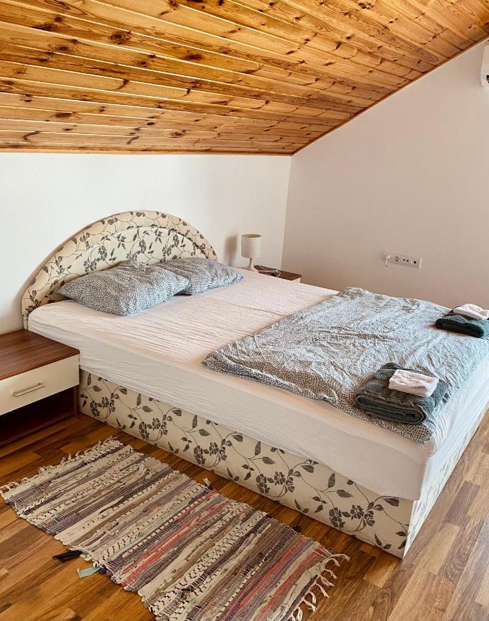 Viztuekoer Apartman Tihany Exterior foto